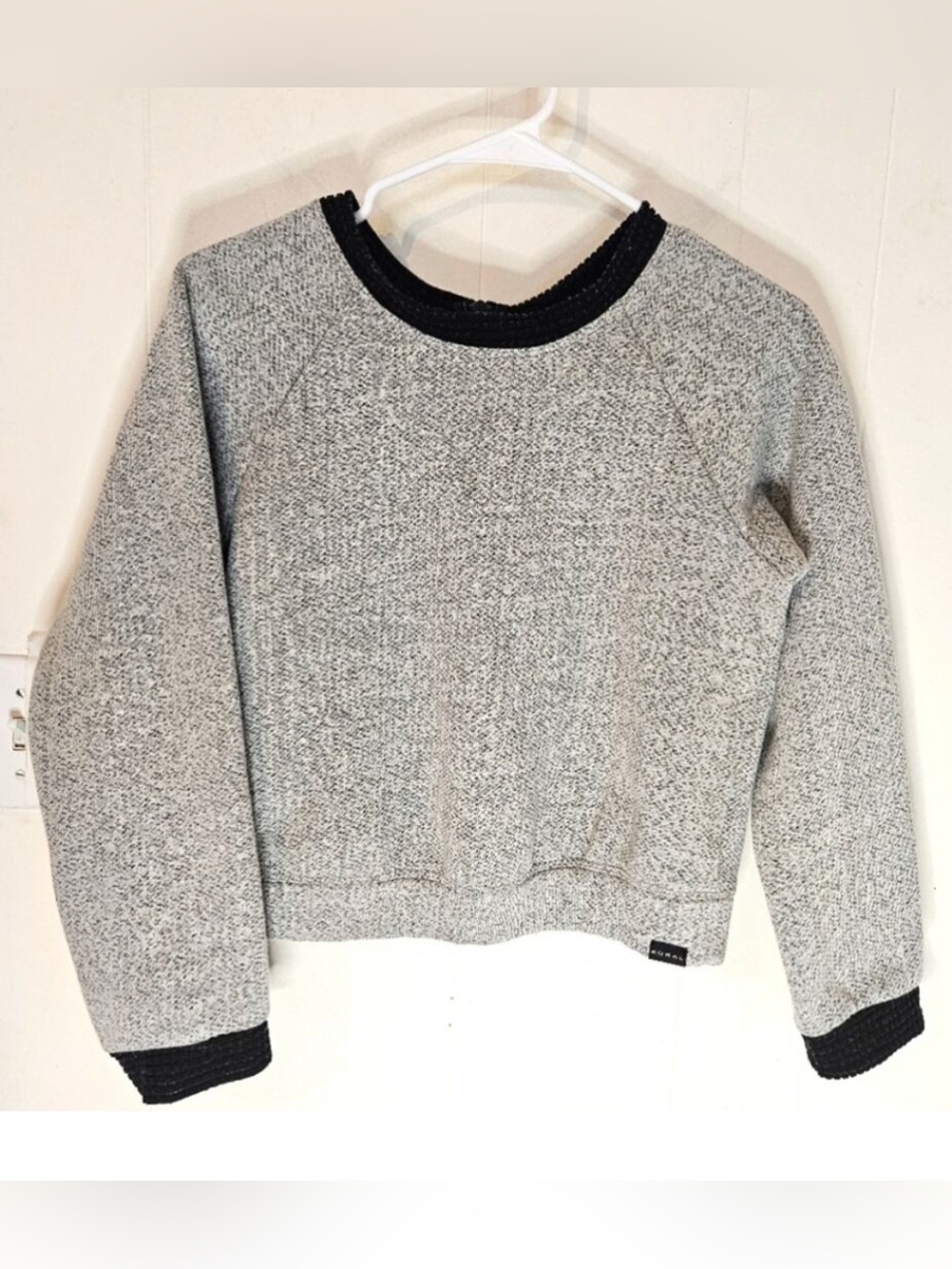 Koral Revolve Verso back zip heather gray sweater. Size M